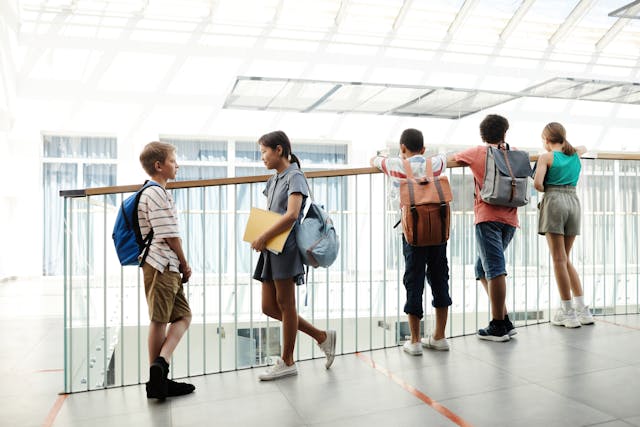 Giornata Alfabetizzazione 2025: Mani Tese contro la dispersione scolastica